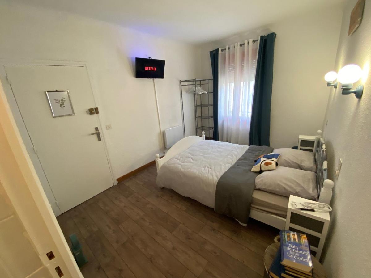 Os-Thel, Chambres A Louer Tautavel Exterior photo